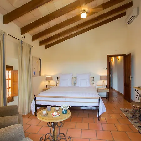 Hotel Casa Font I Roig 4*
