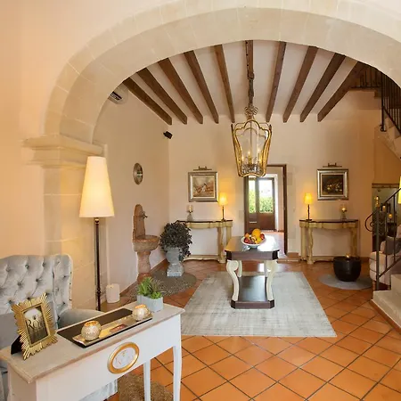 Casa Font I Roig 4* Maria De La Salut