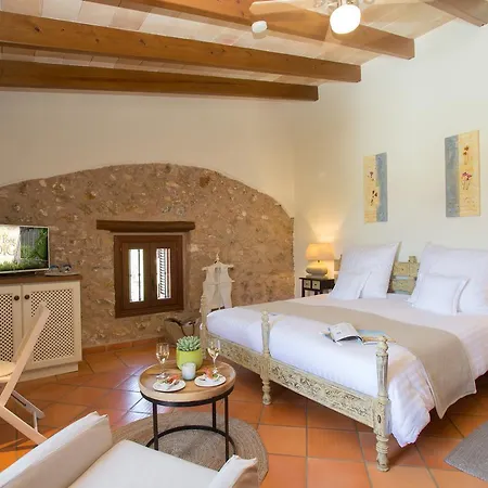 Casa Font I Roig 4* Maria De La Salut