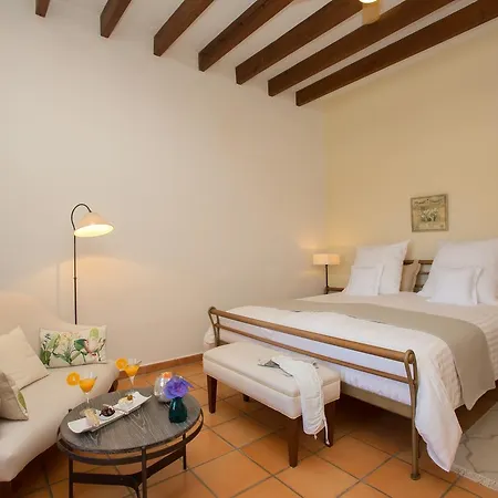 Hotel Casa Font I Roig 4*