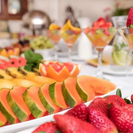 Casa Font I Roig 4* María de la Salud